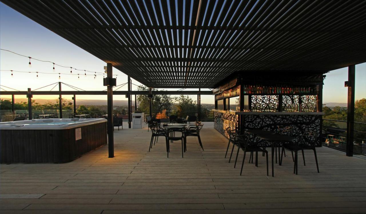Pinares Panorama Suites, Spa & Convention Center วิญาการ์ลอสปาซ ภายนอก รูปภาพ