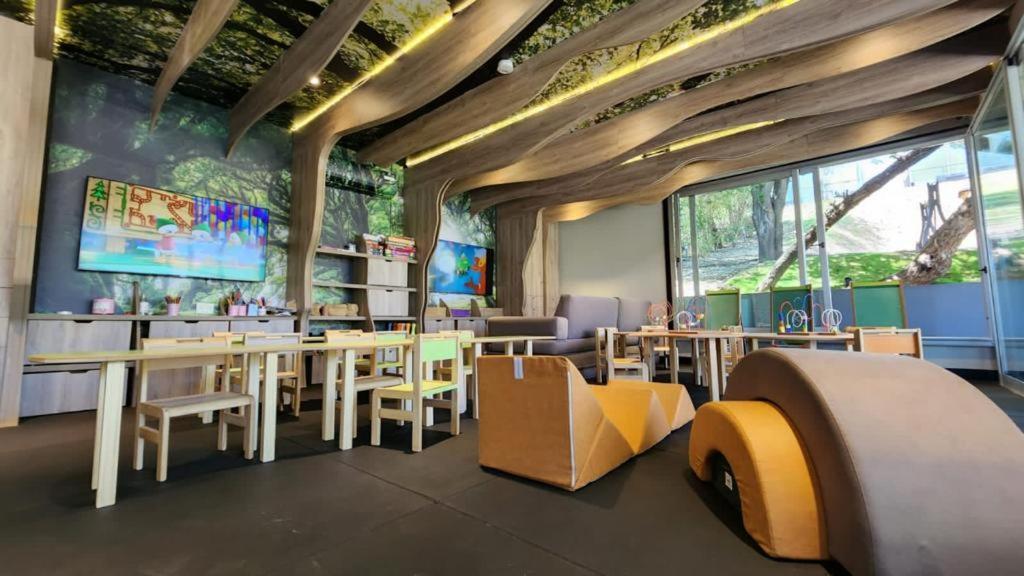 Pinares Panorama Suites, Spa & Convention Center วิญาการ์ลอสปาซ ภายนอก รูปภาพ
