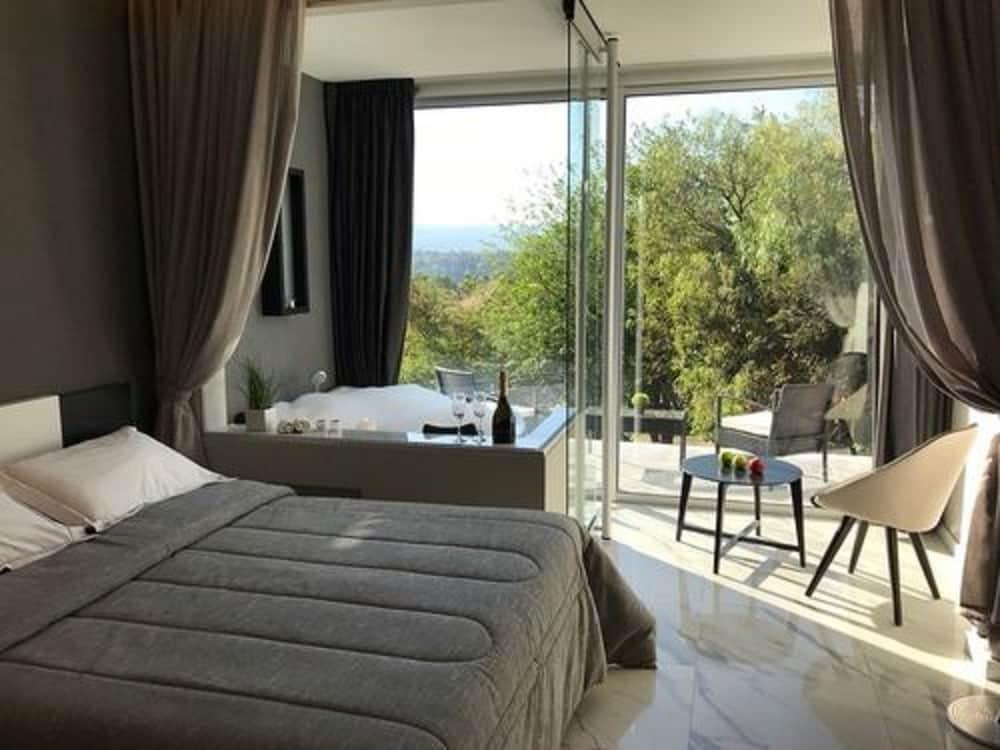 Pinares Panorama Suites, Spa & Convention Center วิญาการ์ลอสปาซ ภายนอก รูปภาพ