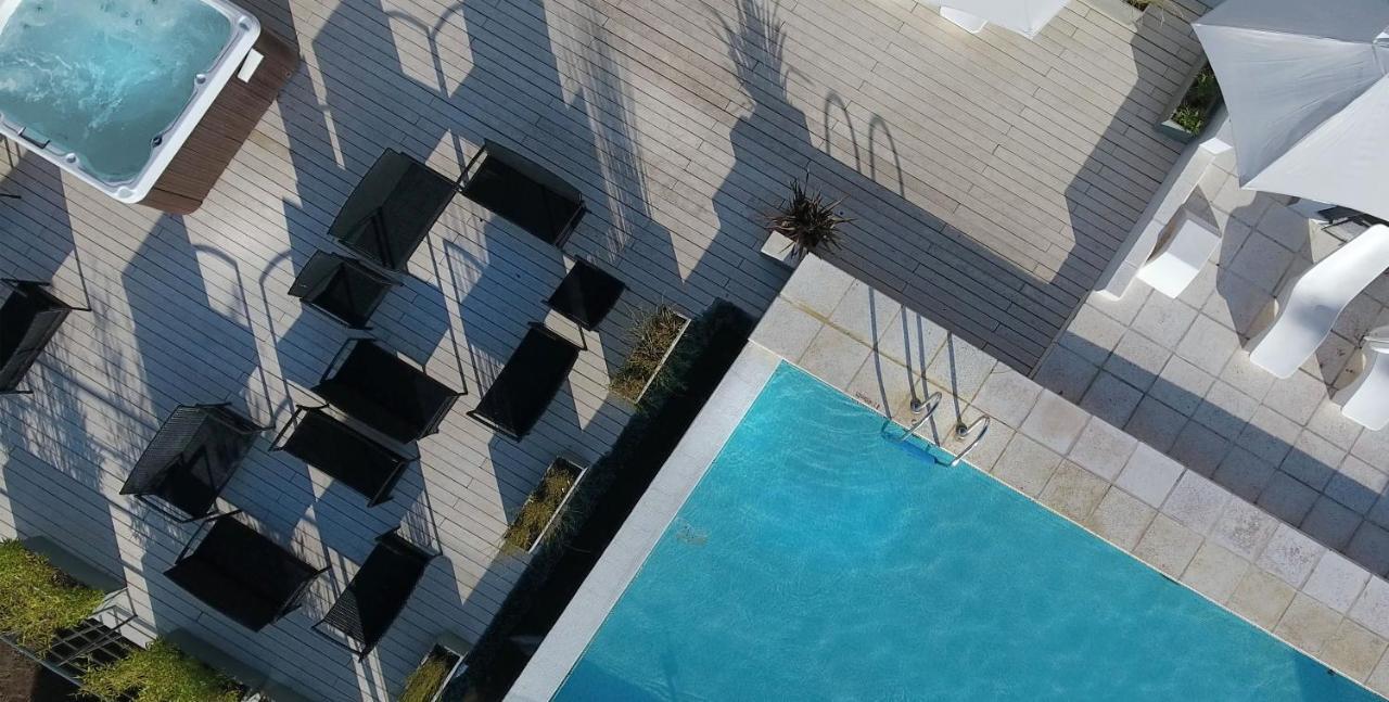 Pinares Panorama Suites, Spa & Convention Center วิญาการ์ลอสปาซ ภายนอก รูปภาพ
